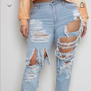 With Just A Look Boyfriend Jeans - Medium Blue